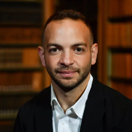 Alex Kantrowitz